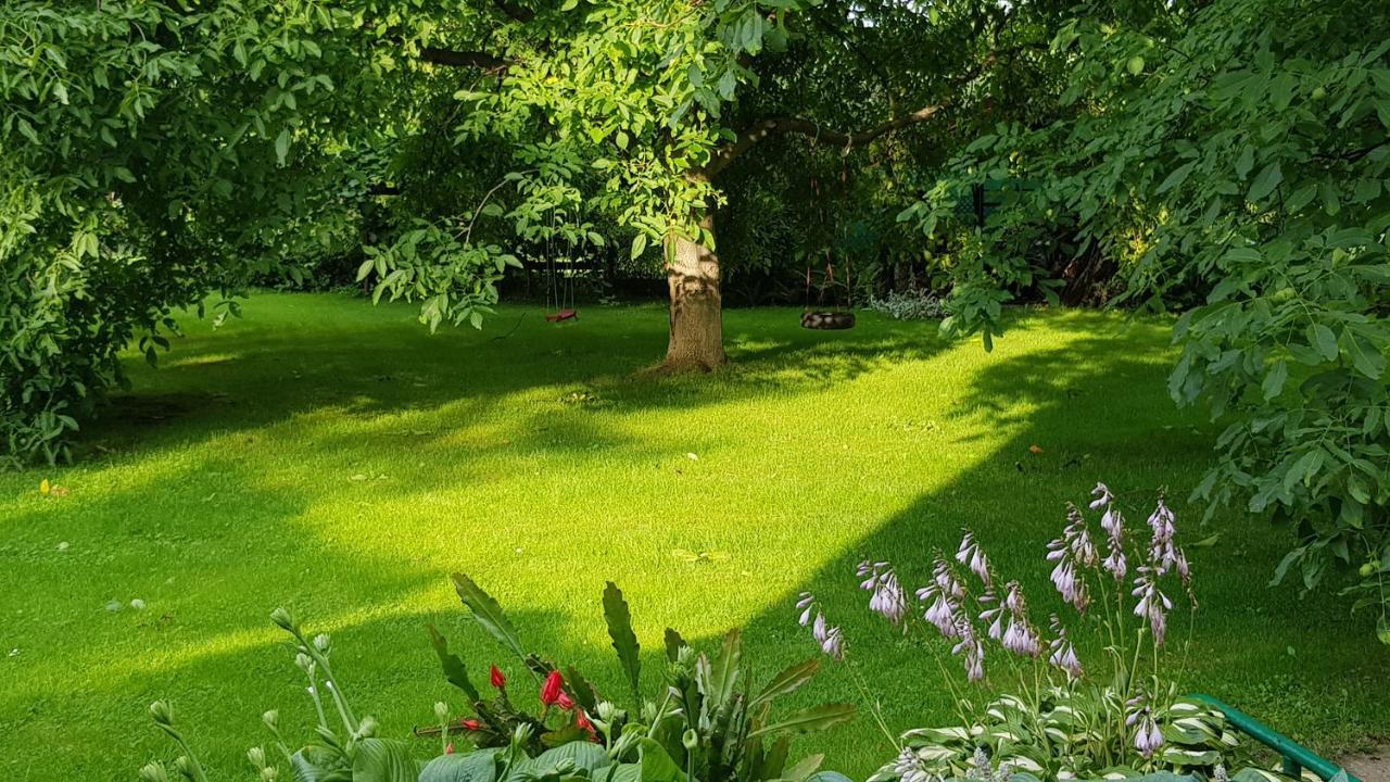 Apartament Tarnow-Moscice Przy Moscie Exterior foto
